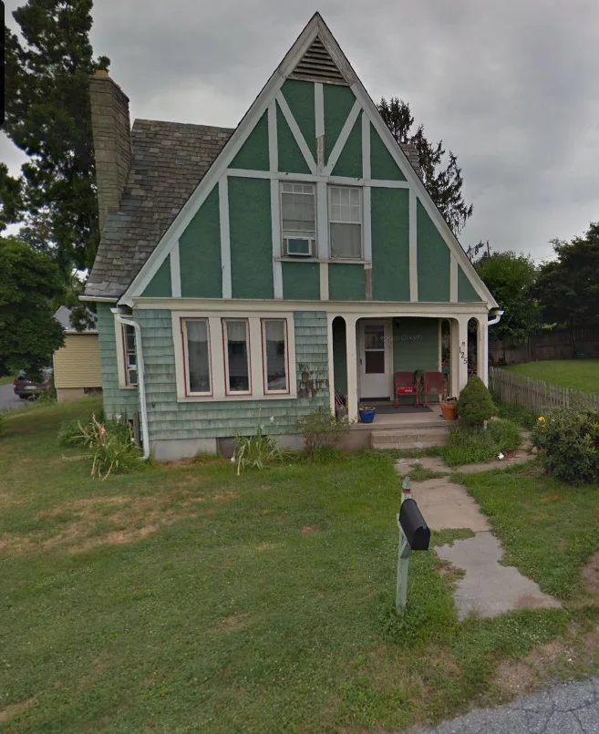 photo of an old green house that exists in Steelton, Pennsylvania.